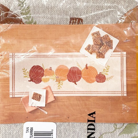 New Fall Table Runner Kohl's Pumpkin Thanksgiving Halloween Tan Orange 36" x 13" - Picture 1 of 6